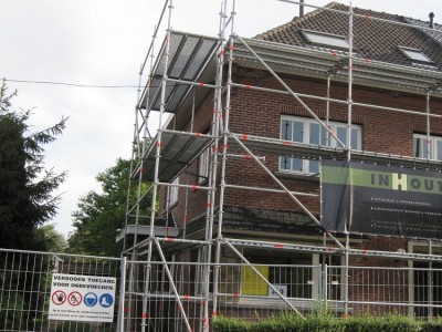 Totaalrenovatie en aanbouw / bijgebouw in houtskelebouw in Merelbeke
