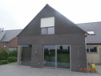 Aanbouw / bijgebouw in houtskeletbouw op bestaande aanbouw in Diksmuide