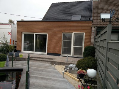 Aanbouw / bijgebouw in houtskeletbouw in Essene